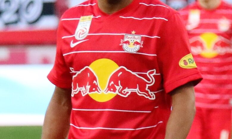Karim Adeyemi im Trikot von Red Bull Salzburg