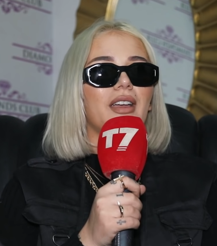 Loredana Zefi bei einem Interview im Jahr 2019